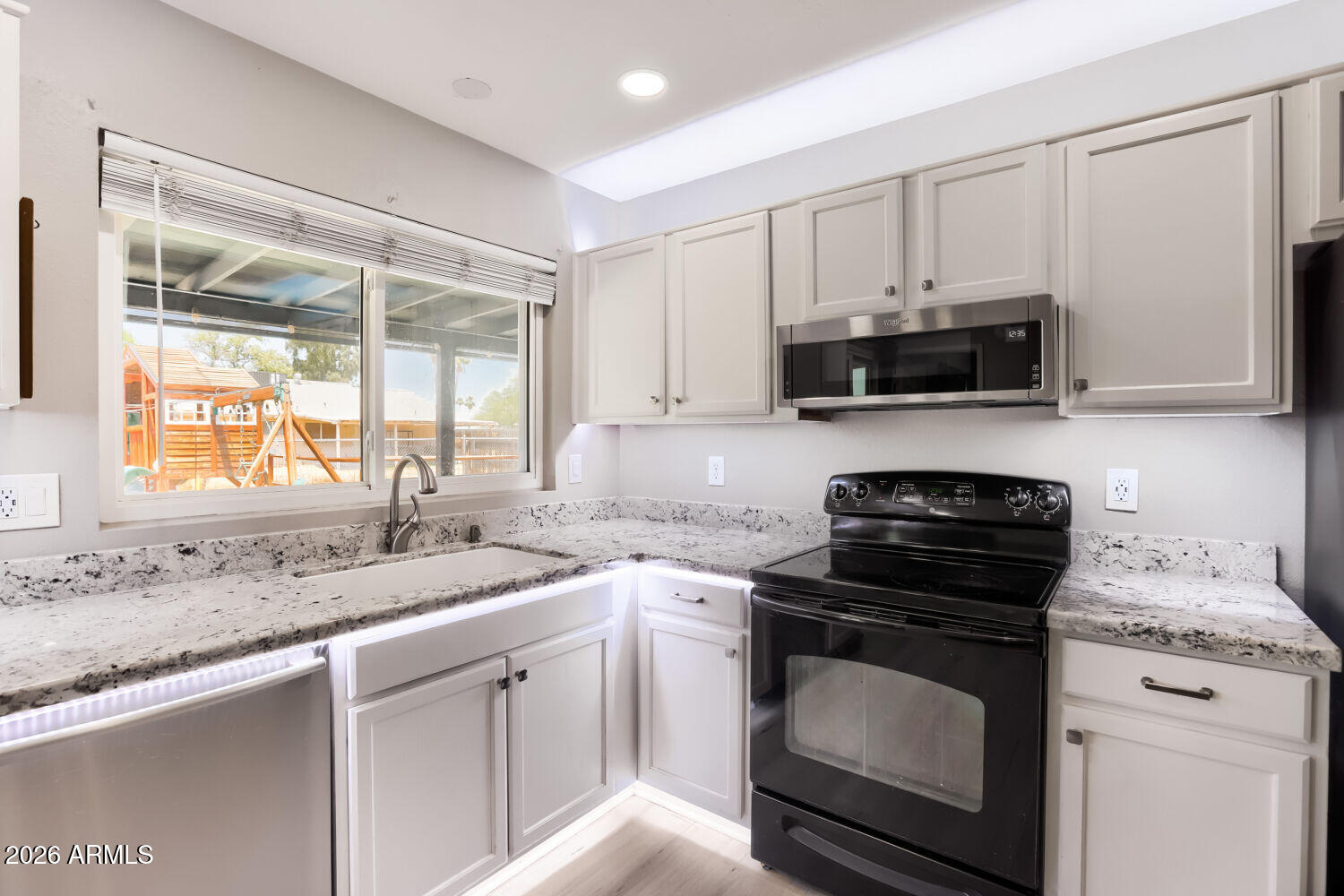 DEER CREEK - Residential