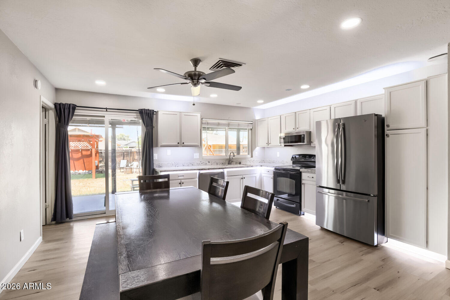 DEER CREEK - Residential