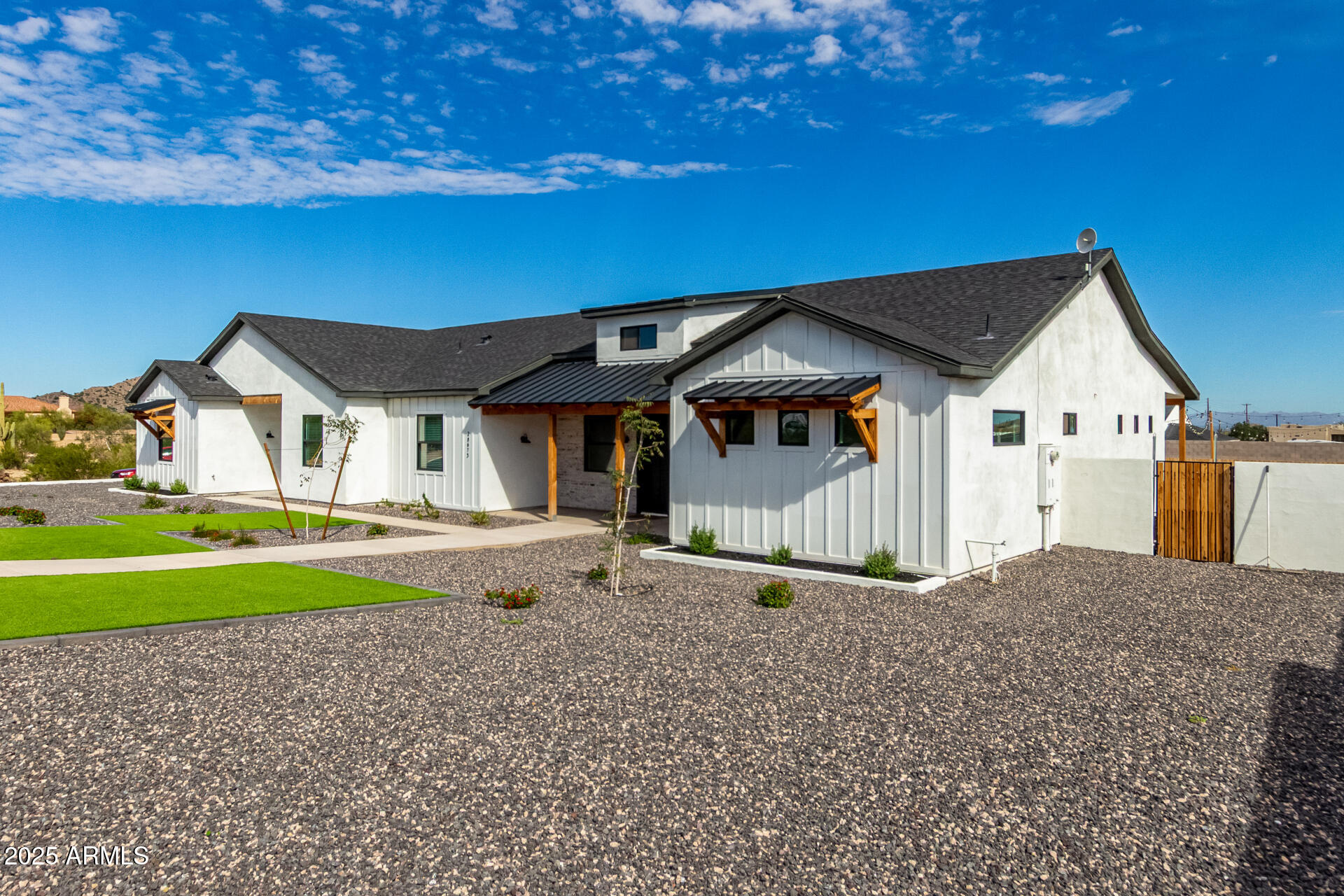 28673 N THOMPSON Road