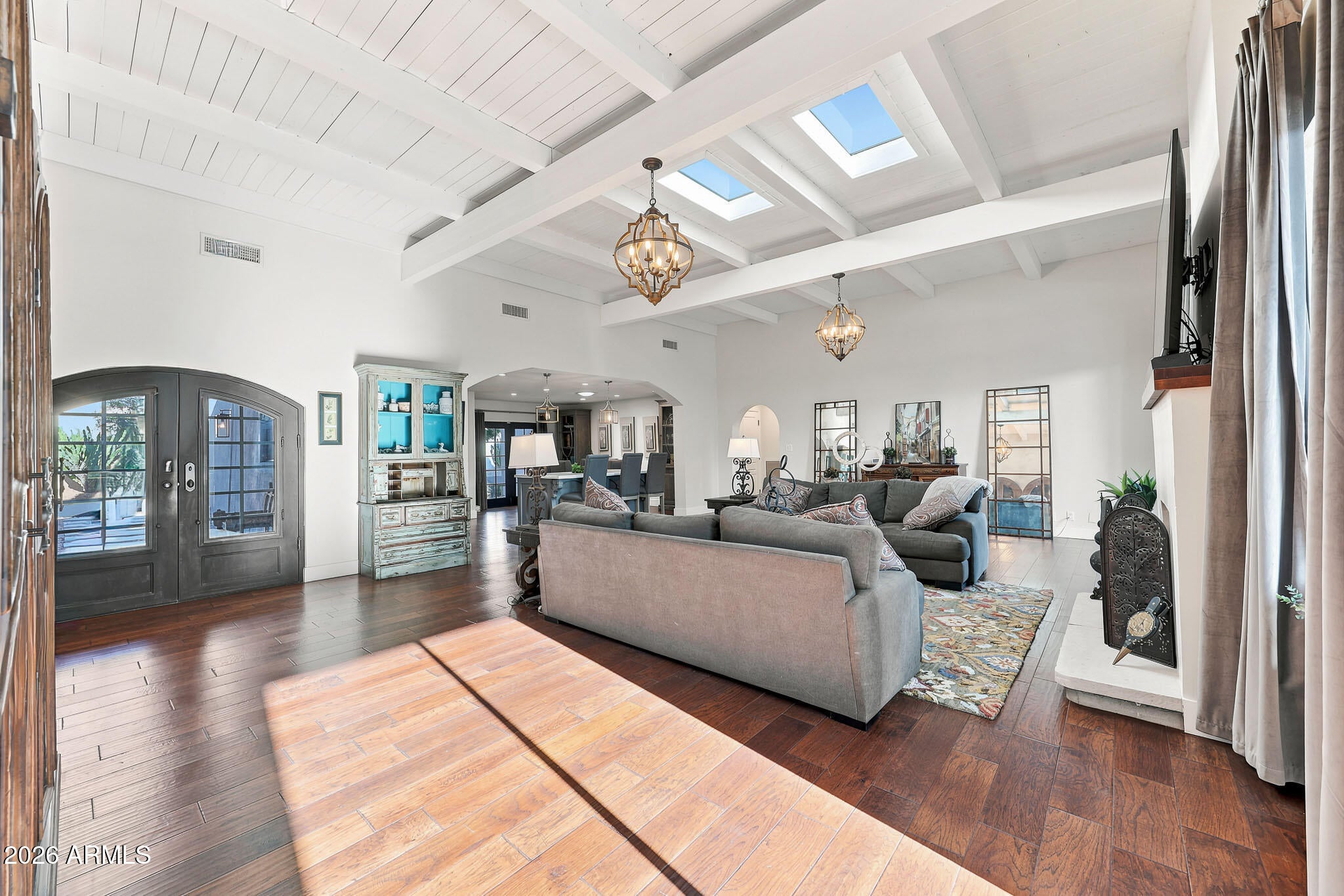 6333 N SCOTTSDALE Road 5