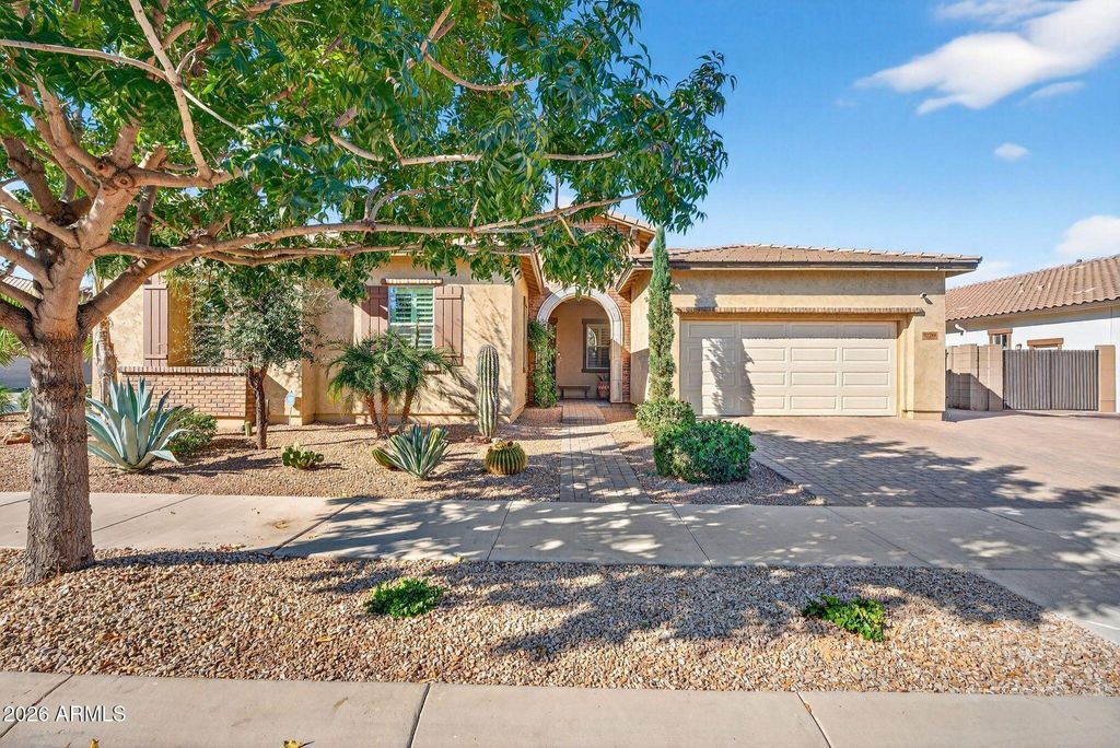 Photo of 22784 S 228th Place, Queen Creek, AZ 85142 (MLS # 6967871)