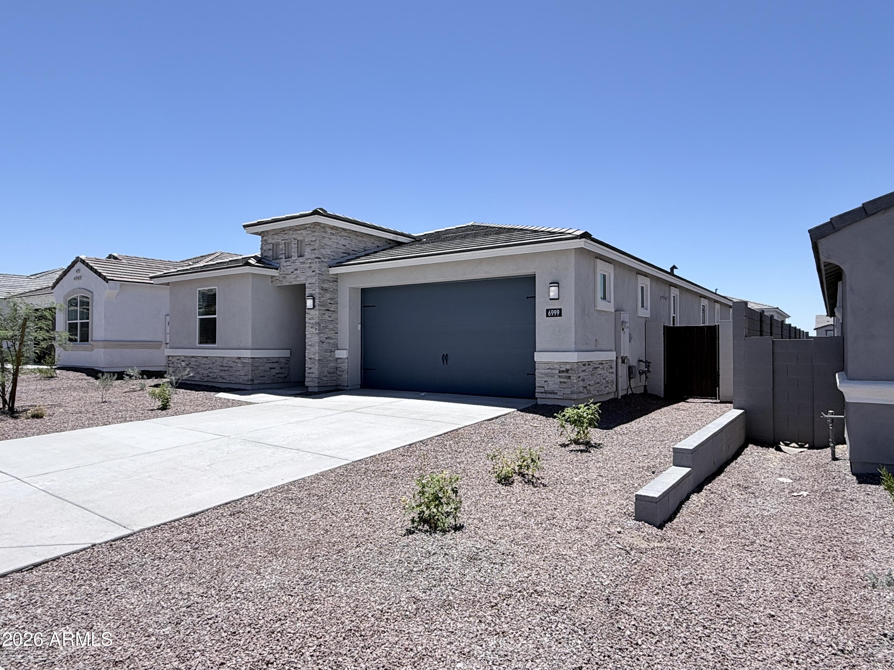 6999 W Pinnacle Vista Drive