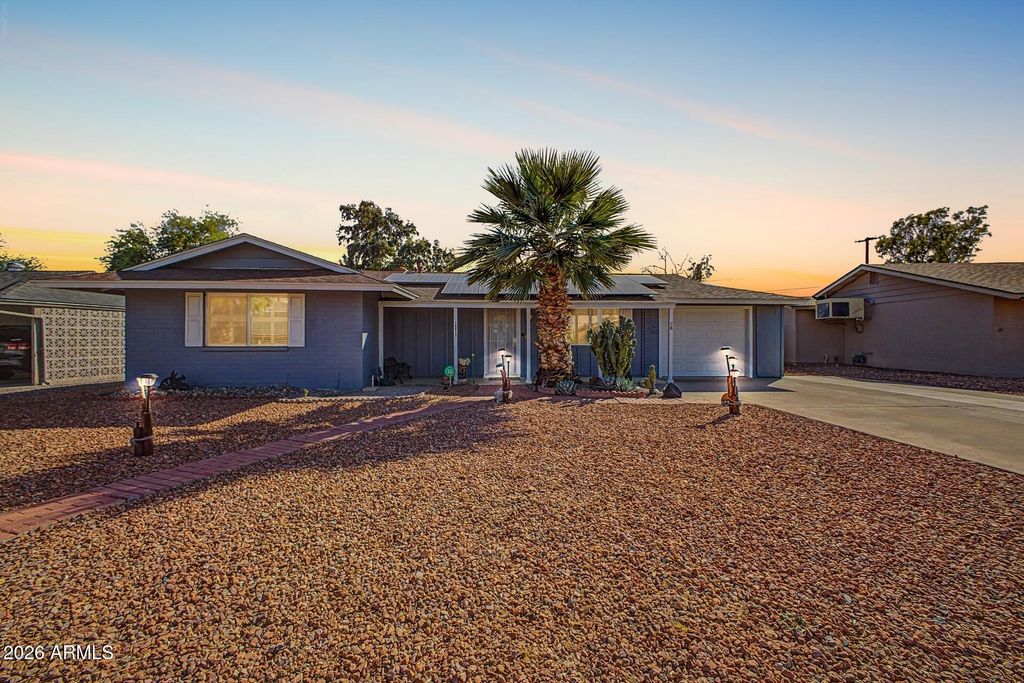 Photo of 10929 W Oakmont Drive, Sun City, AZ 85351 (MLS # 7017058)