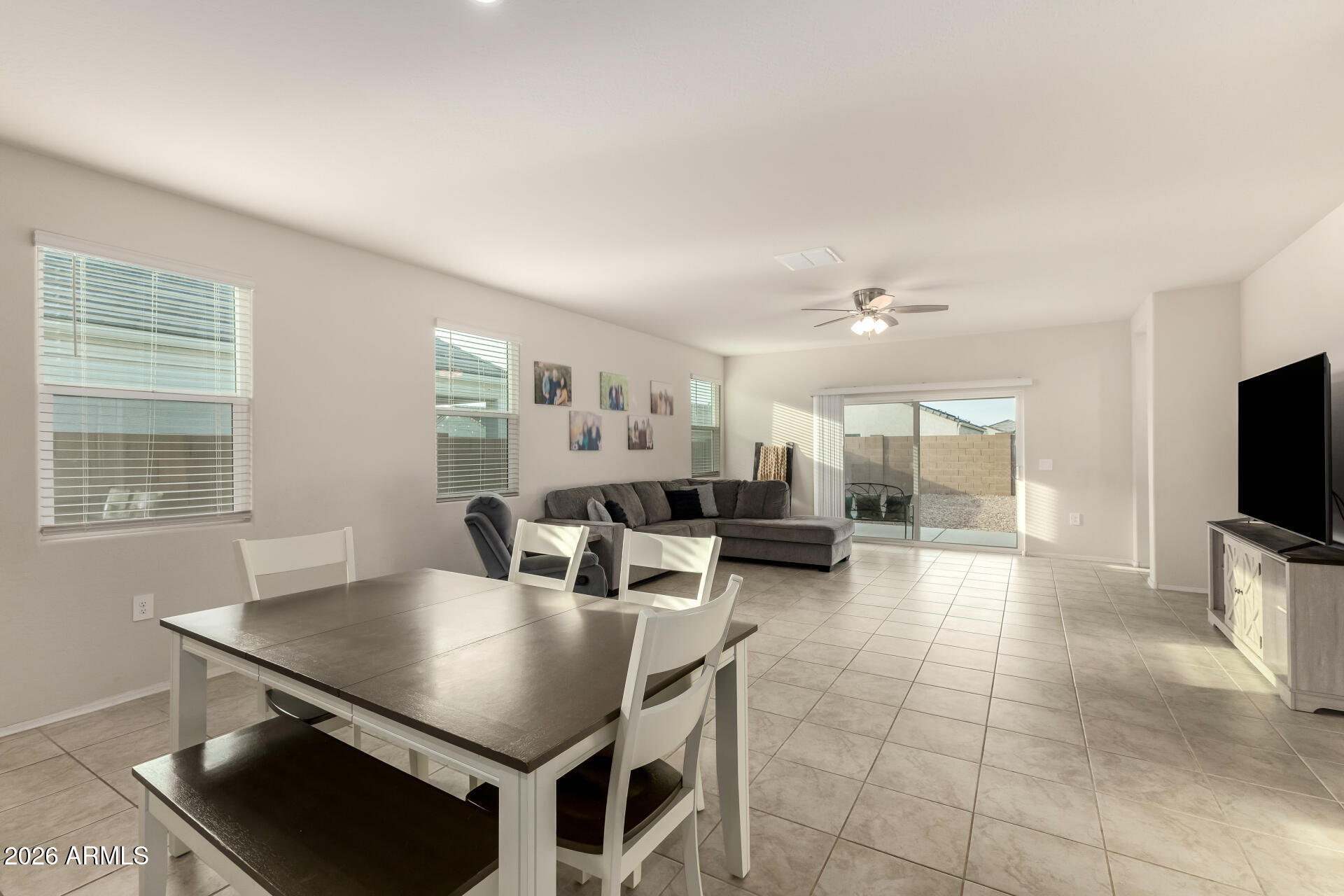 5264 E DIATOMITE Drive