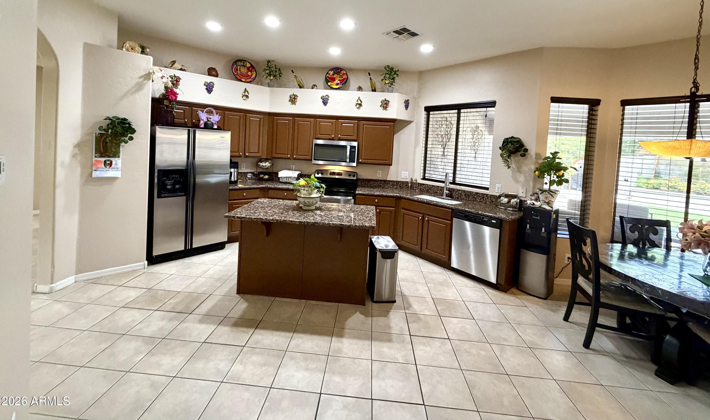 8334 W Marlette Avenue