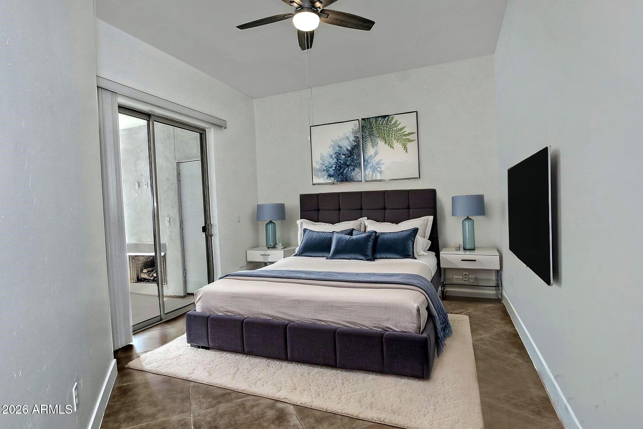 945 E PLAYA DEL NORTE Drive 2003