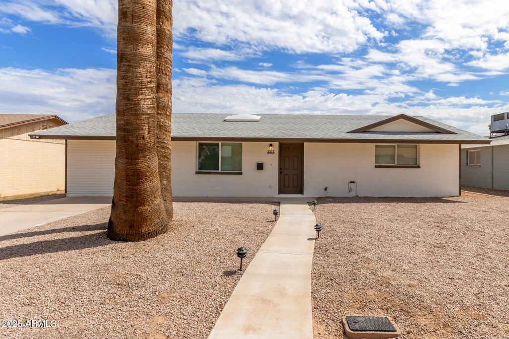Photo of 3517 S Cutler Drive, Tempe, AZ 85282 (MLS # 6923669)