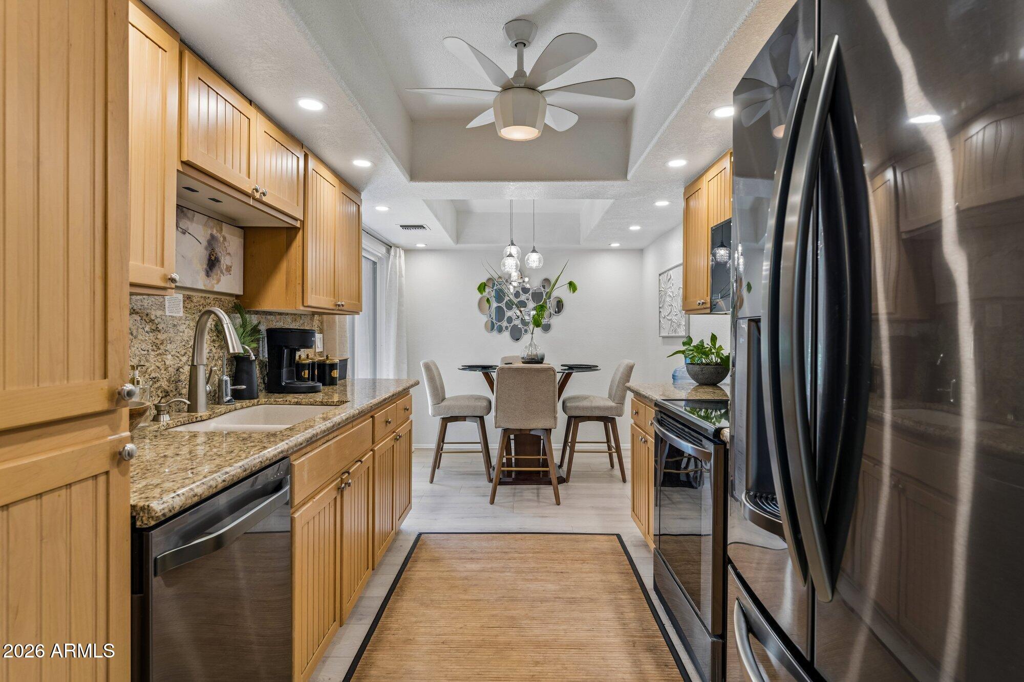12212 N Paradise Village Parkway S 136