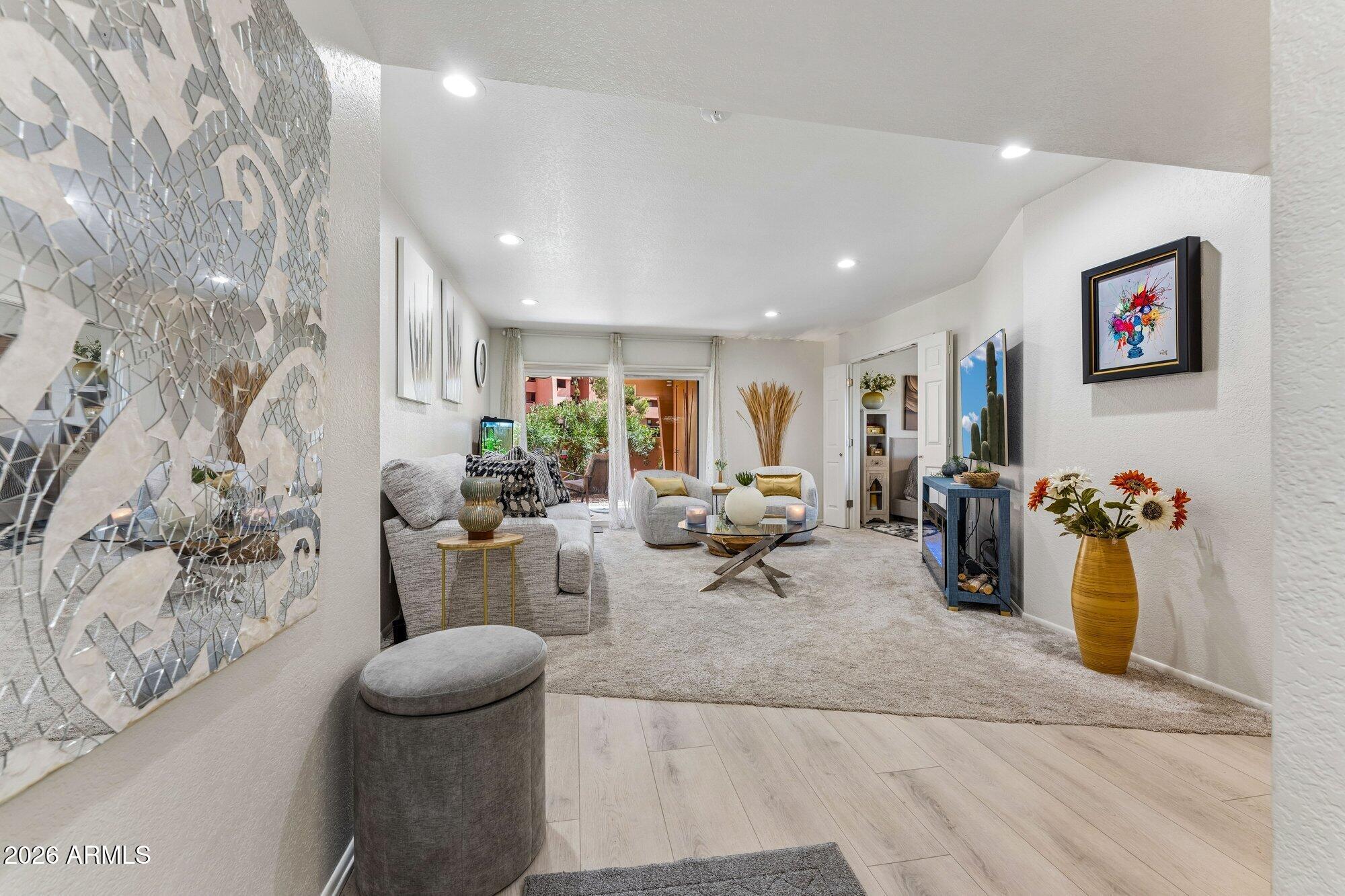 12212 N Paradise Village Parkway S 136