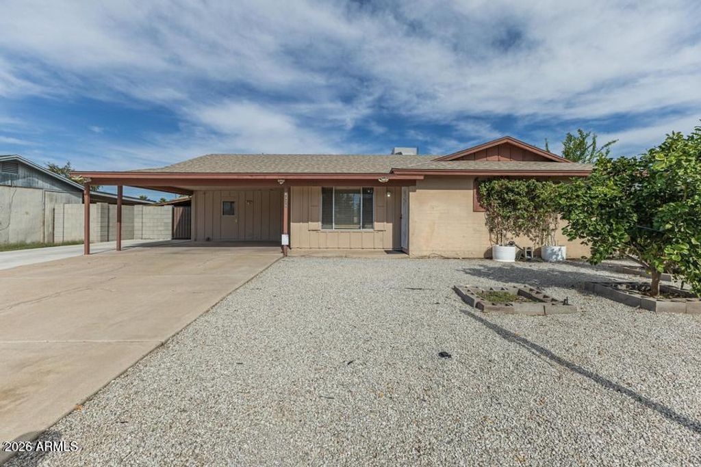 Photo of 4328 W Altadena Avenue, Glendale, AZ 85304 (MLS # 7015706)