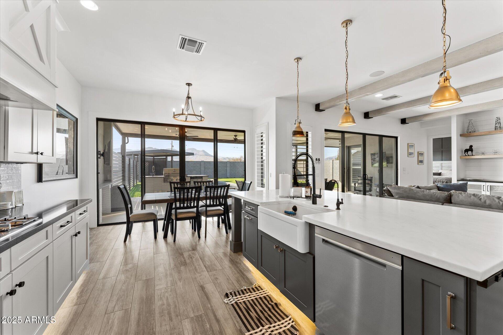 20319 E ORCHARD Lane