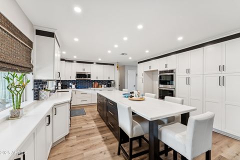 2715 E SIERRA Street Phoenix AZ 85028