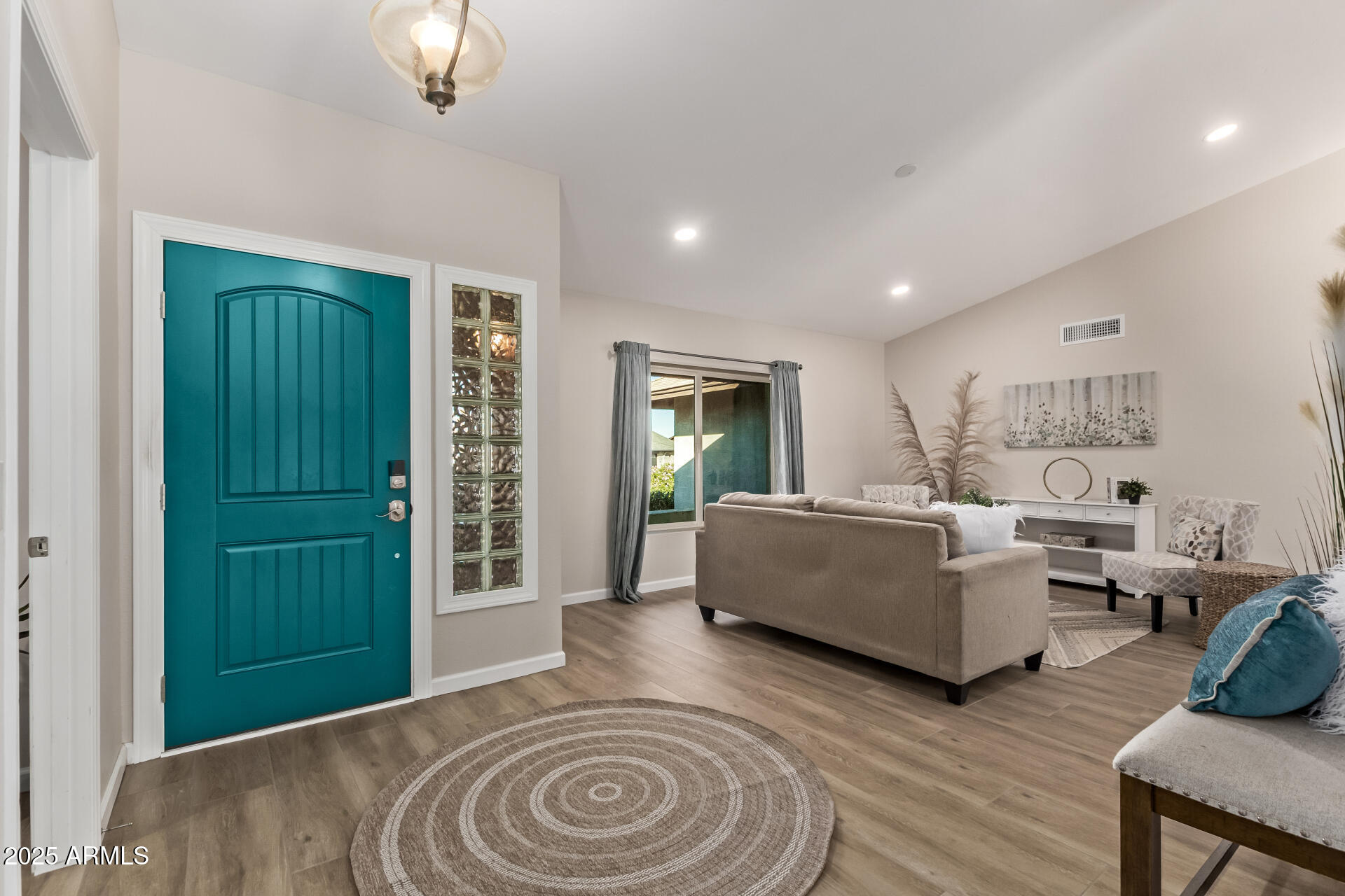 6822 S CARNEY Avenue