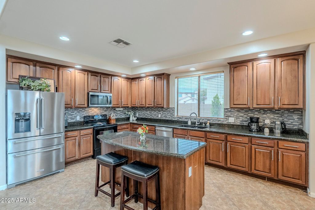 Photo of 44022 N 43rd Drive, Anthem, AZ 85087 (MLS # 6931500)