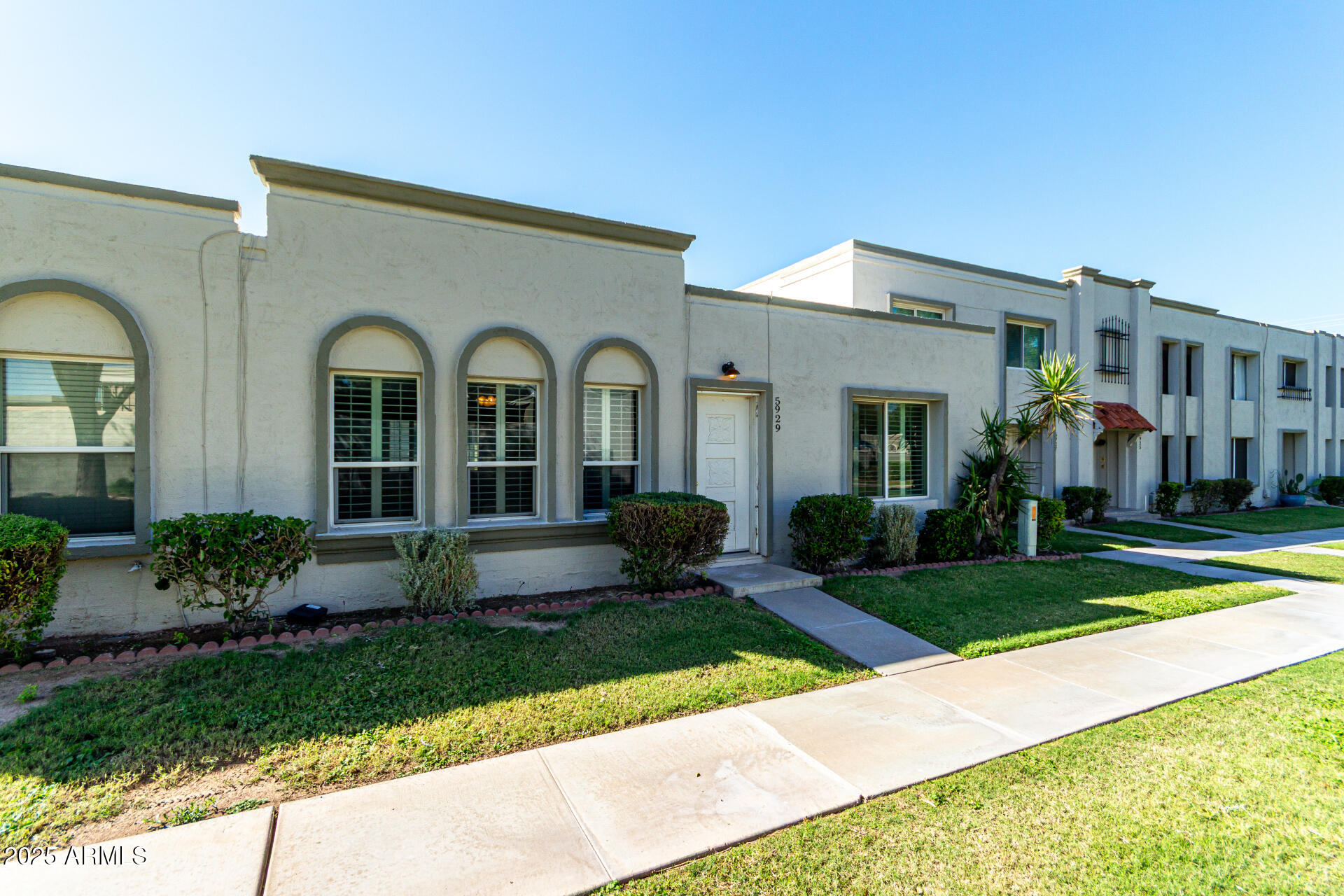 5929 E THOMAS Road