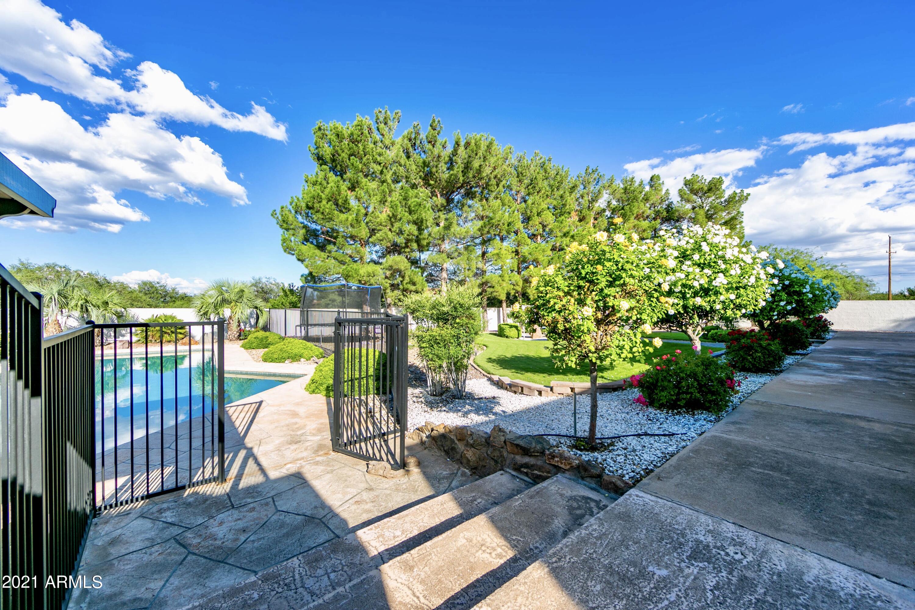 PUEBLO DEL SOL VILLAGE ONE UNIT B - Residential
