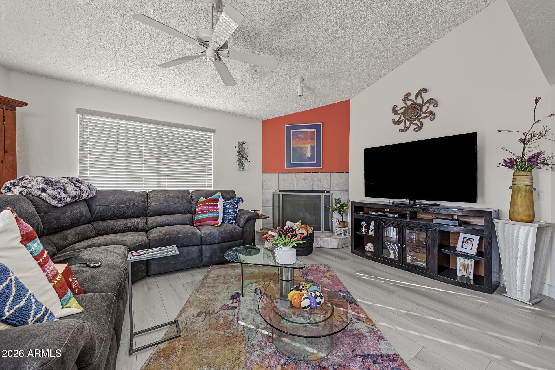 15616 N 38TH Place