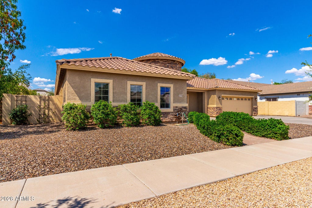 Photo of 21778 E Escalante Road, Queen Creek, AZ 85142 (MLS # 7070223)