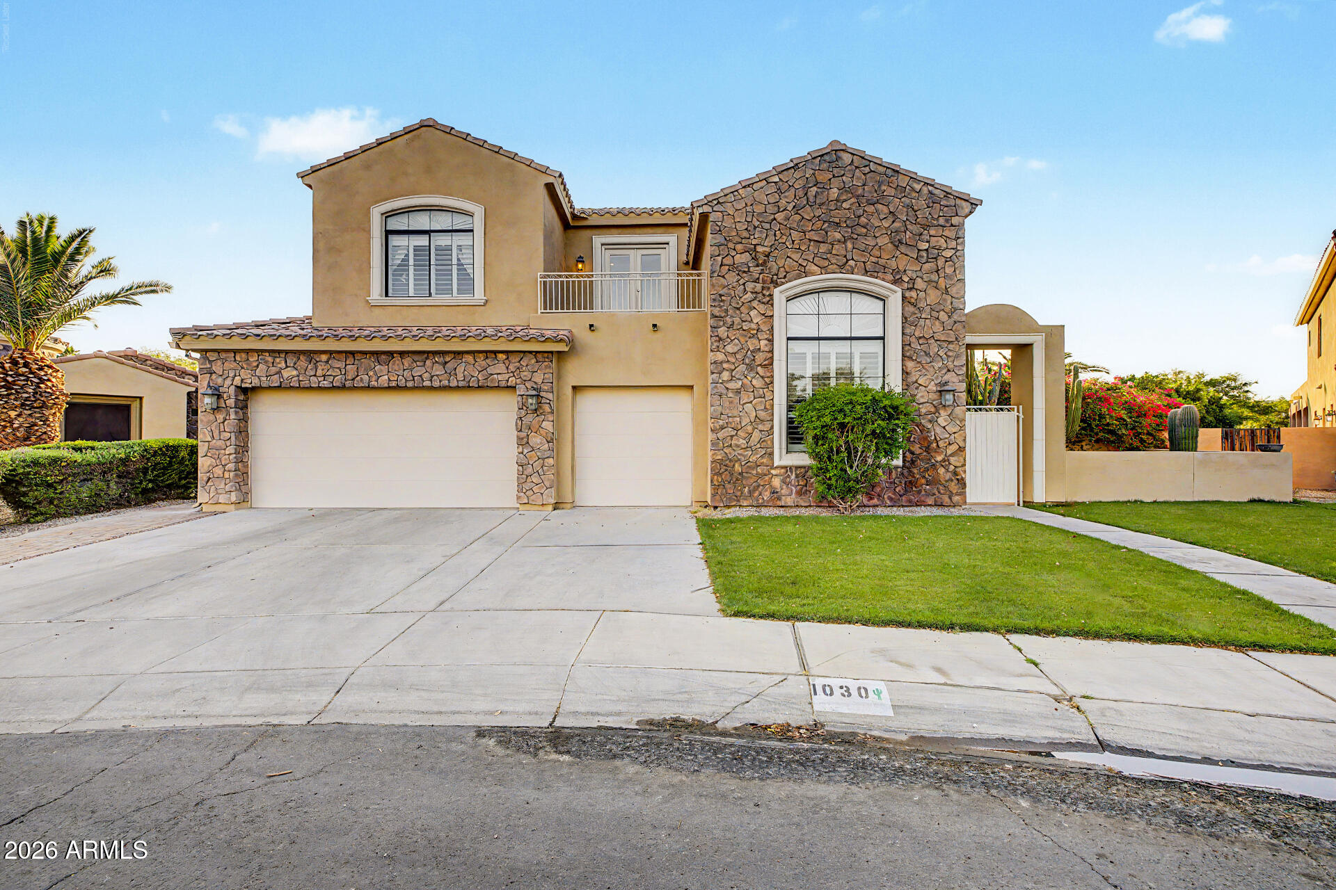 1030 W CALYPSO Court