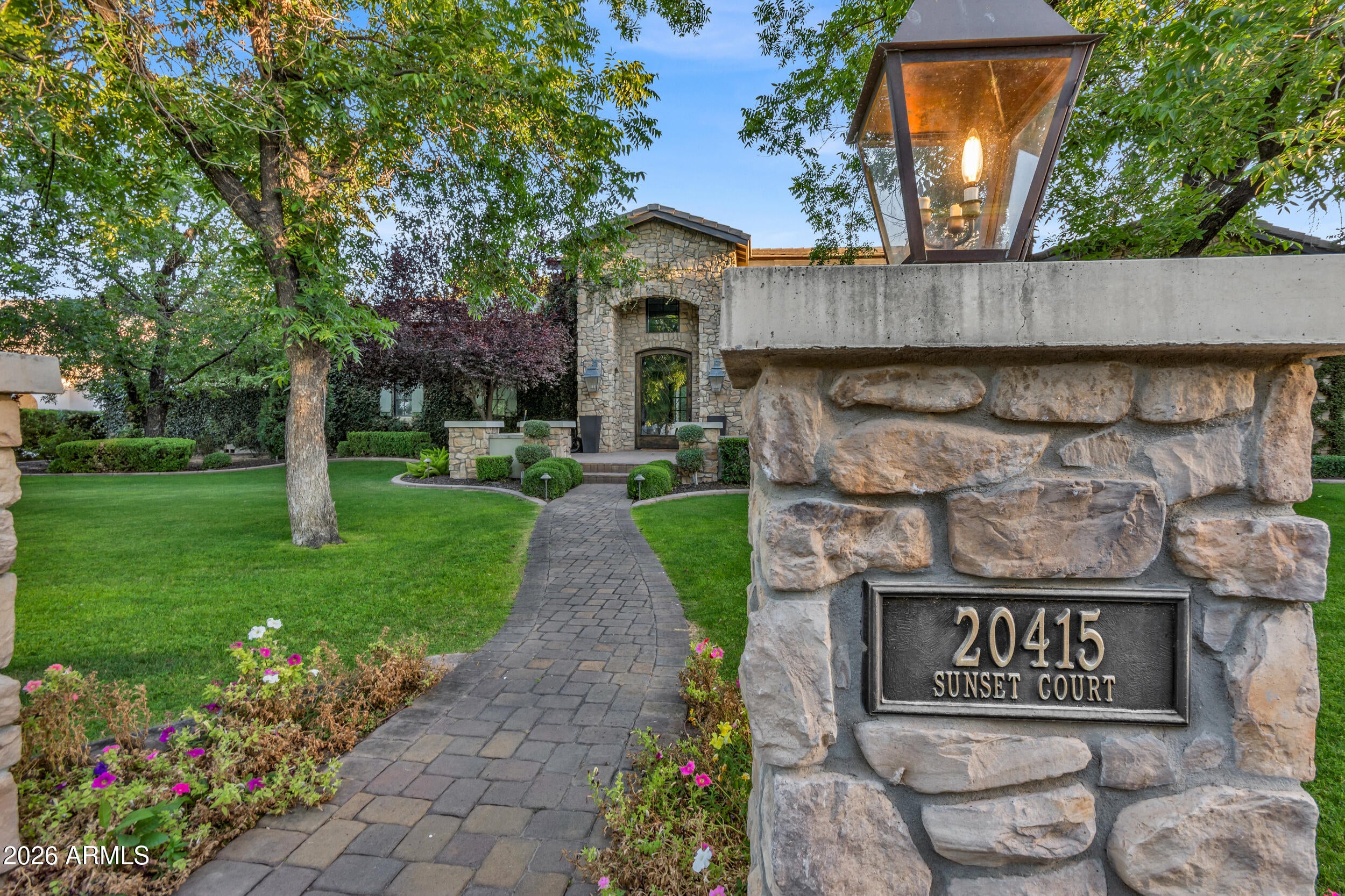 20415 E SUNSET Court