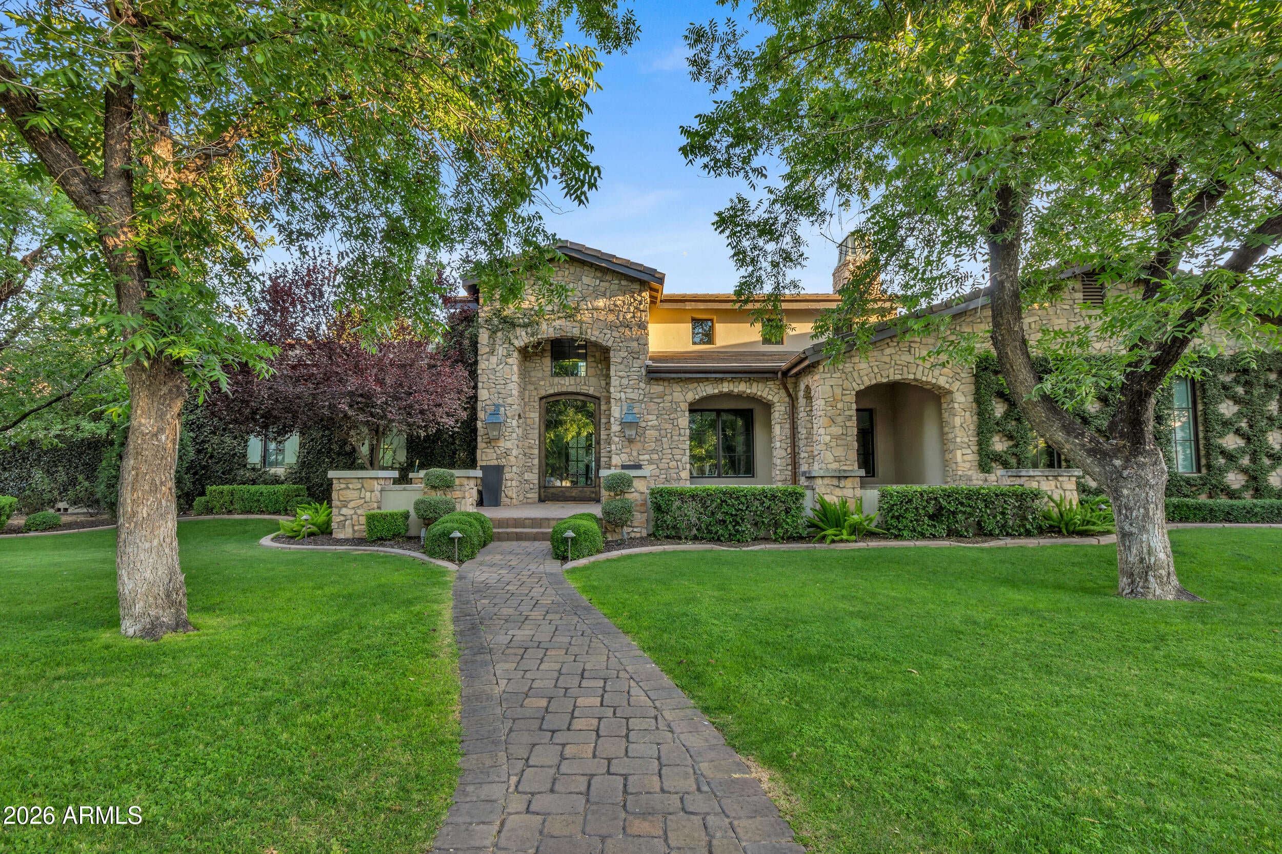 20415 E SUNSET Court