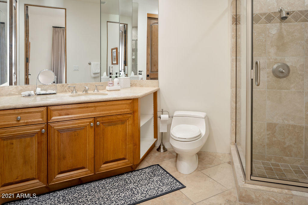 CASA BLANCA ESTATES LOT 20-37 & TR A - Residential