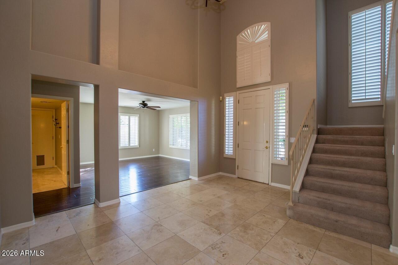 5345 E MCLELLAN Road 114