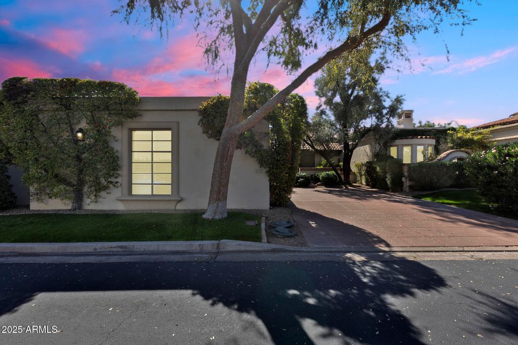 Photo of 6701 N Scottsdale Road #11, Scottsdale, AZ 85250 (MLS # 6943740)