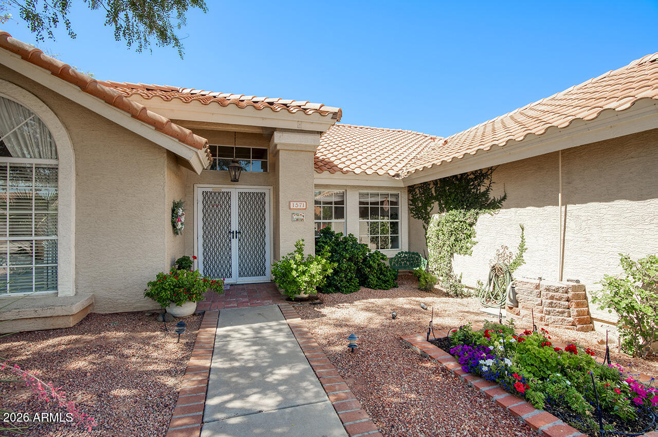 1571 W JASPER Drive