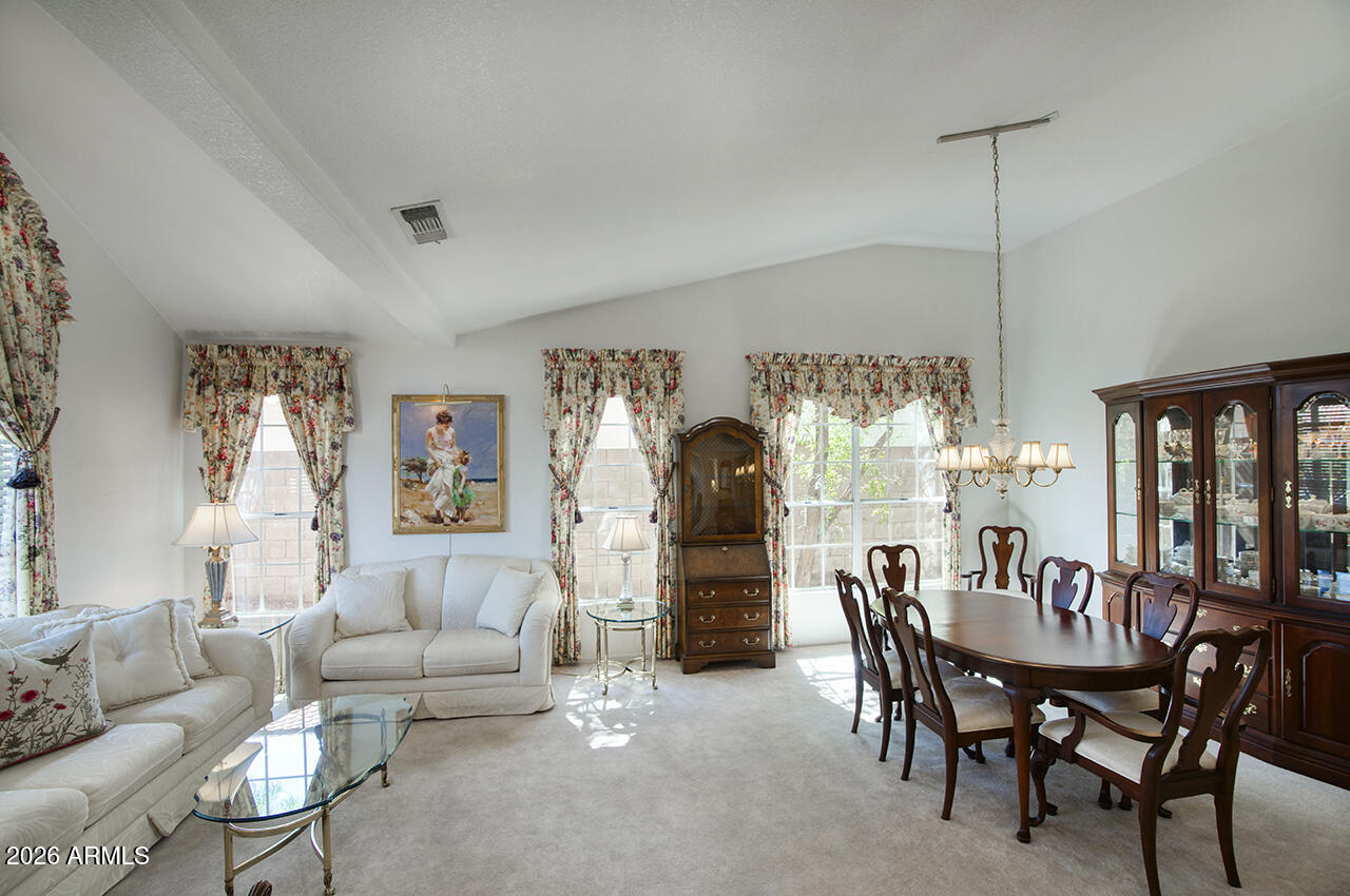 1571 W JASPER Drive