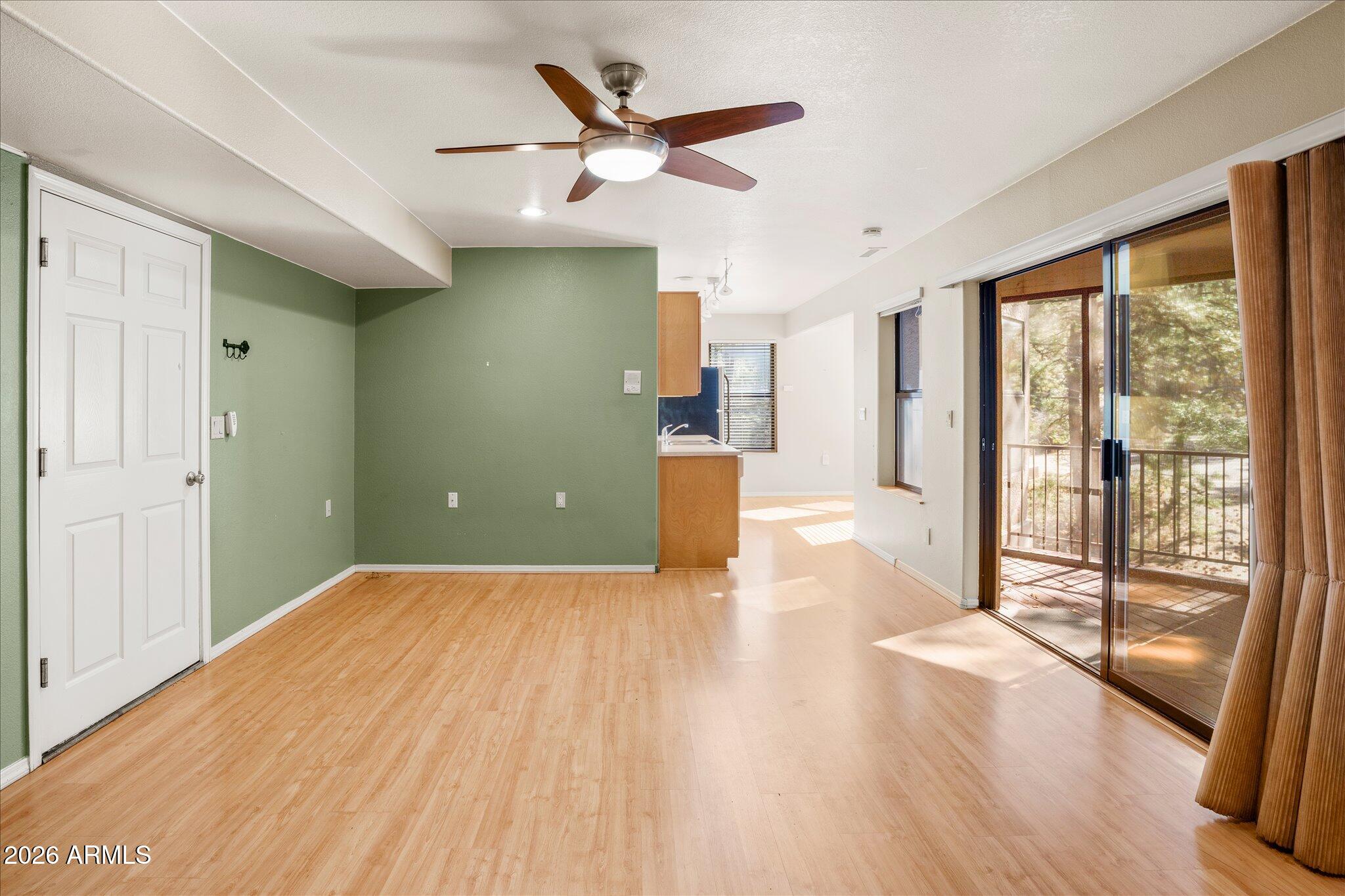 CATHEDRAL PINES - Residential