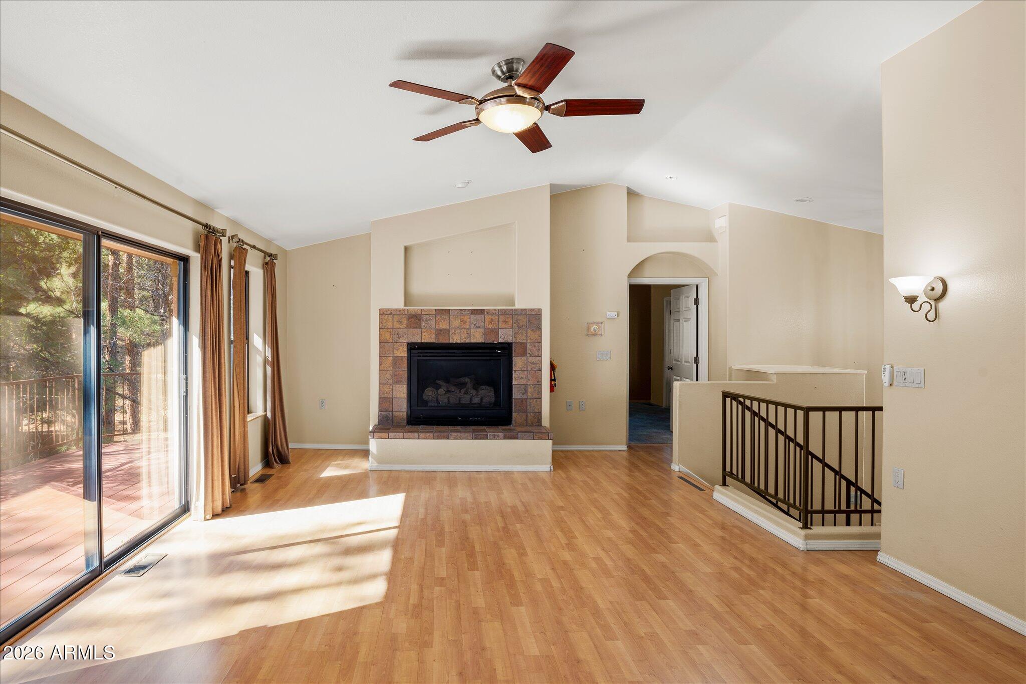 CATHEDRAL PINES - Residential