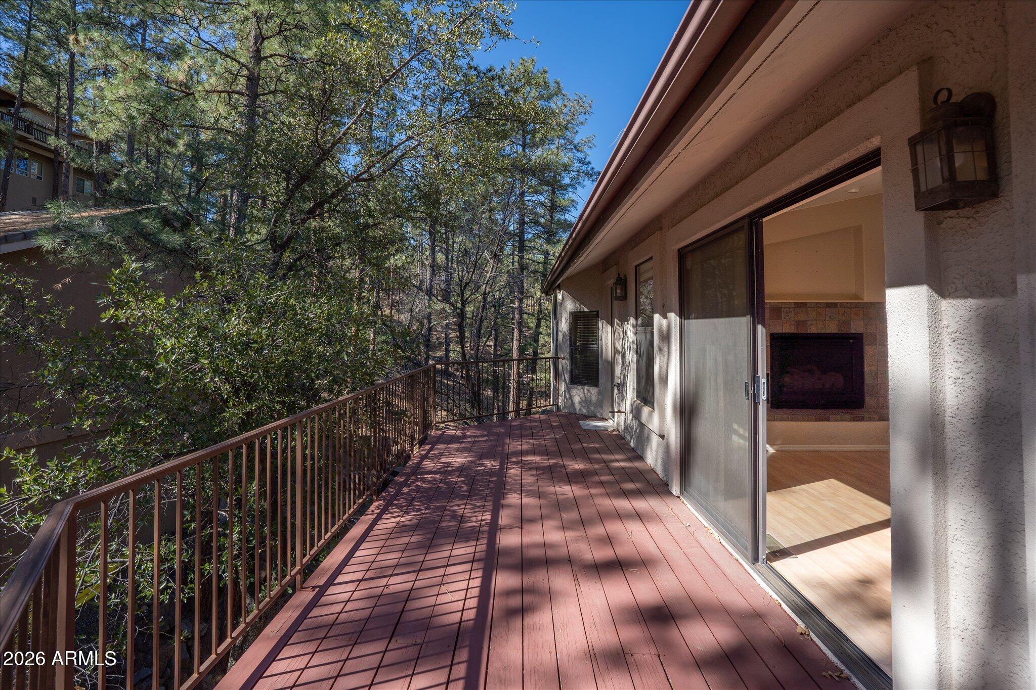CATHEDRAL PINES - Residential