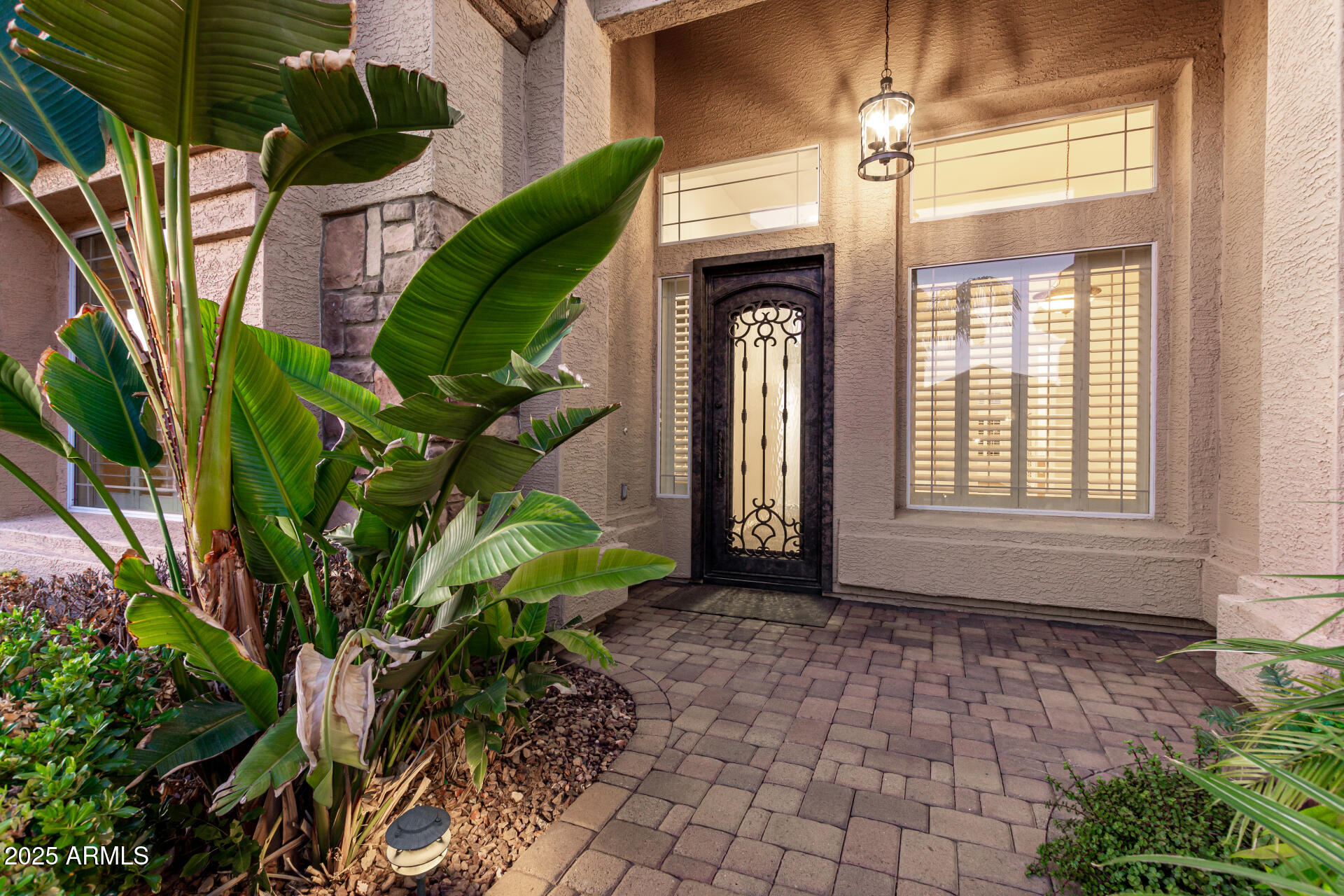 2090 E FINLEY Street