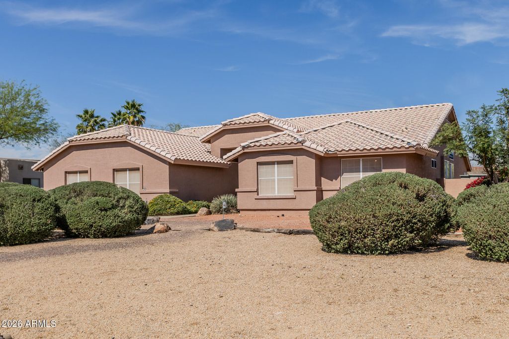 Photo of 12810 W Missouri Avenue, Litchfield Park, AZ 85340 (MLS # 6992975)