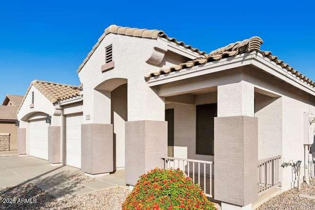 Photo of 3828 S Seton Avenue, Gilbert, AZ 85297 (MLS # 7022656)