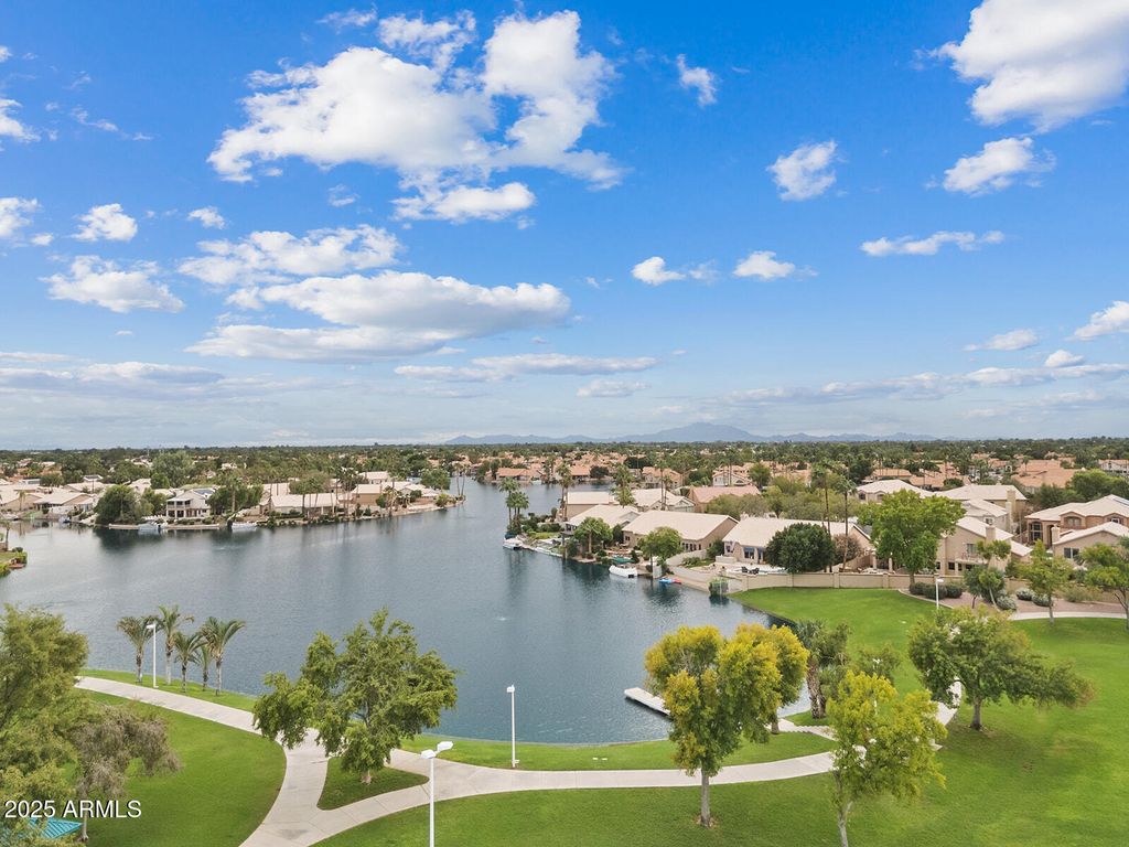 Photo of 861 W Shellfish Drive, Gilbert, AZ 85233 (MLS # 6932678)
