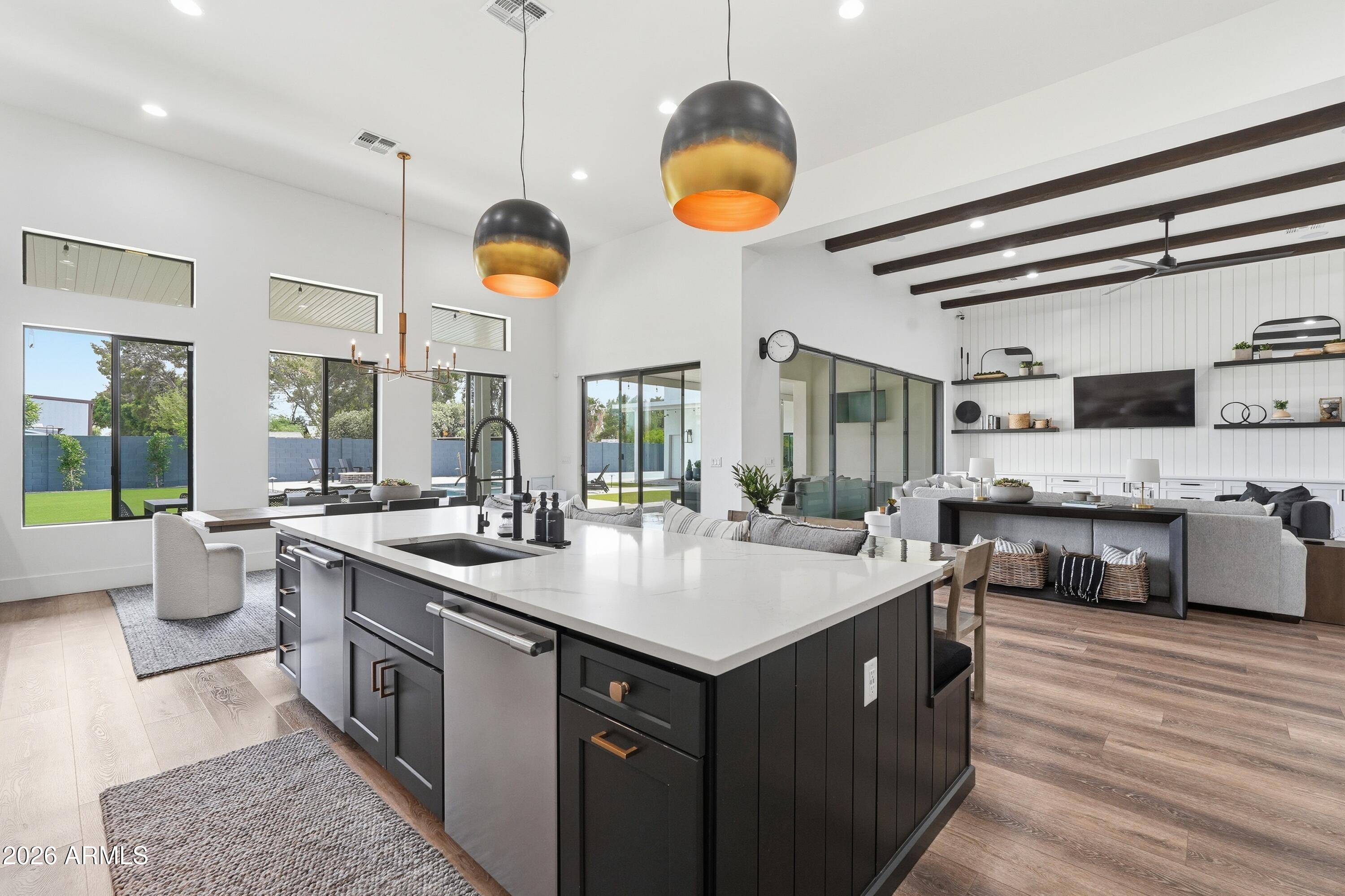 AVALON AT CHANDLER - Residential