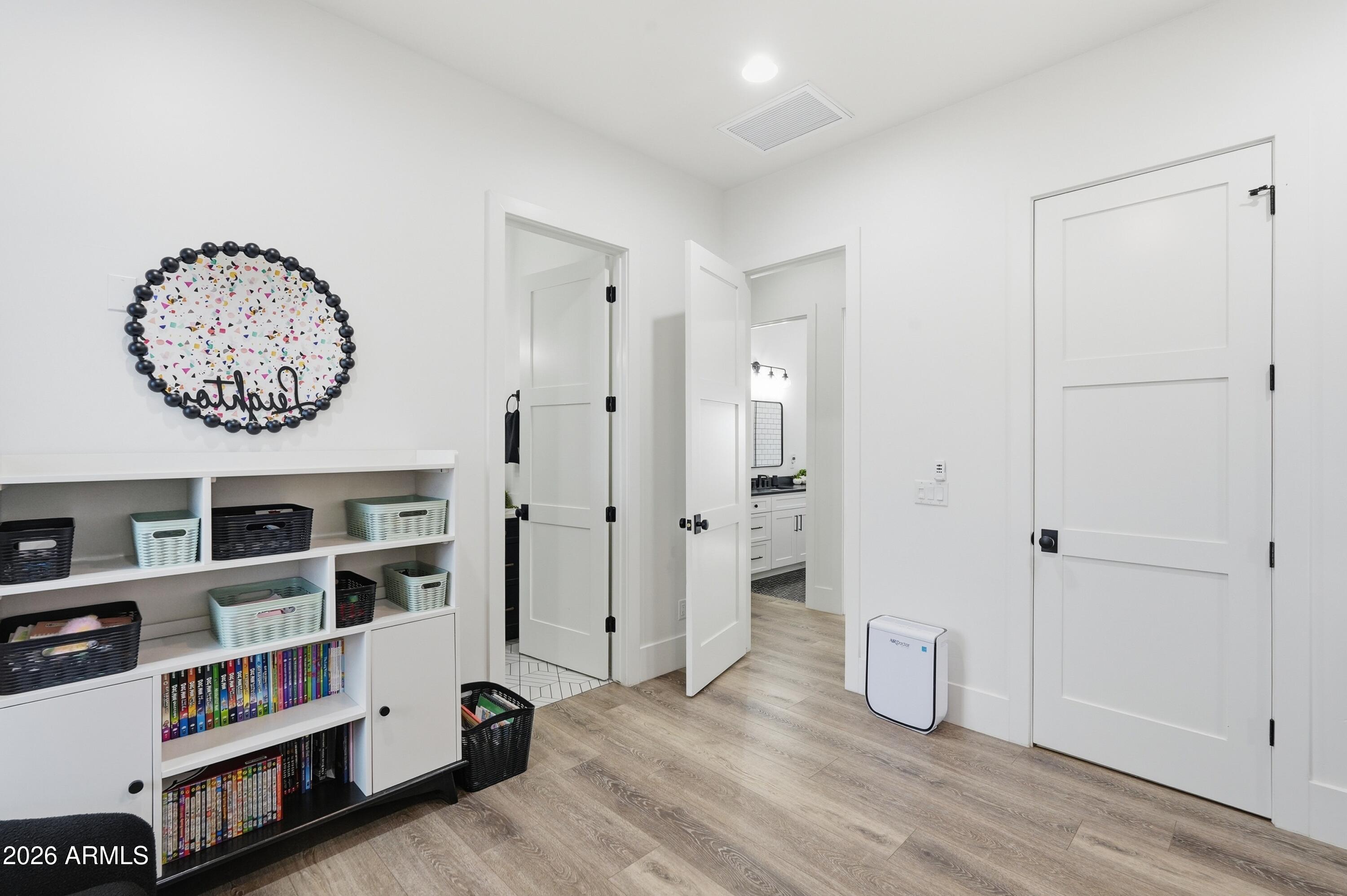 AVALON AT CHANDLER - Residential