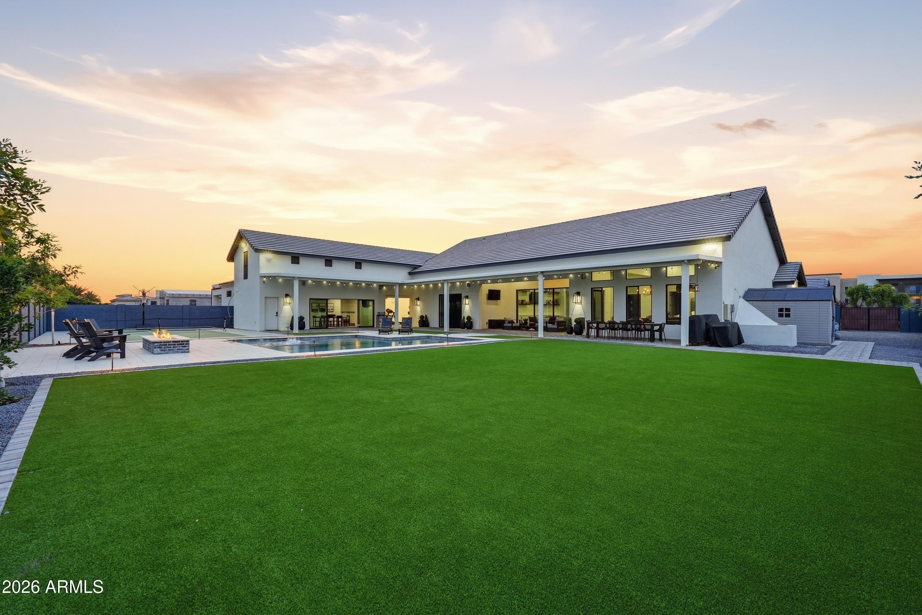 AVALON AT CHANDLER - Residential