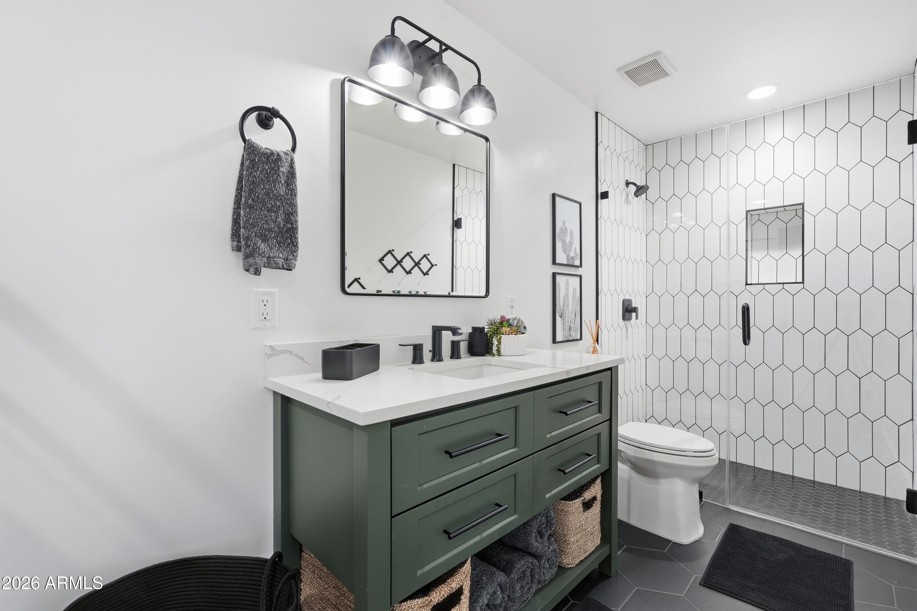 AVALON AT CHANDLER - Residential