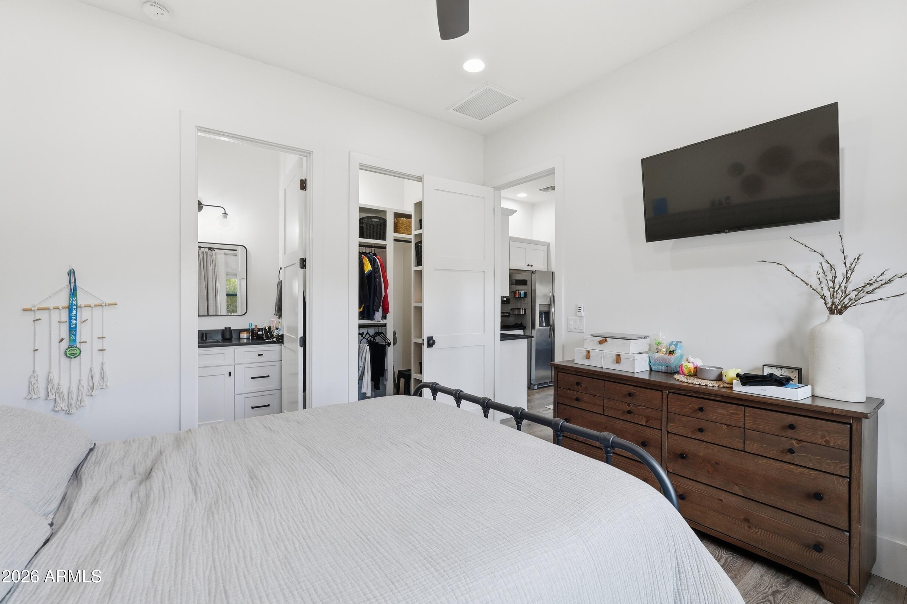 AVALON AT CHANDLER - Residential
