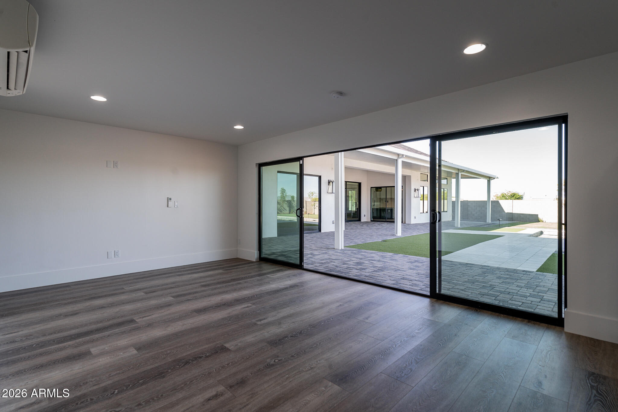AVALON AT CHANDLER - Residential