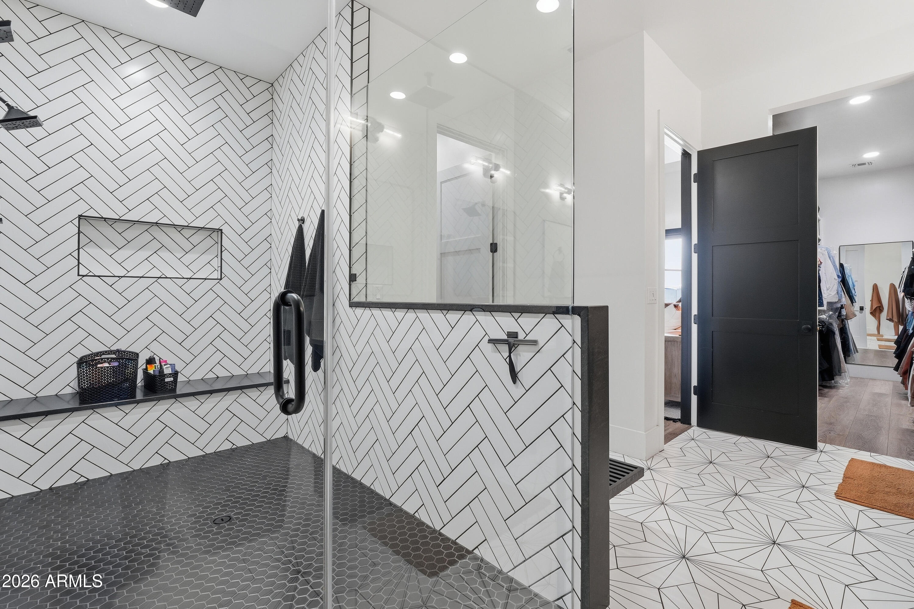 AVALON AT CHANDLER - Residential