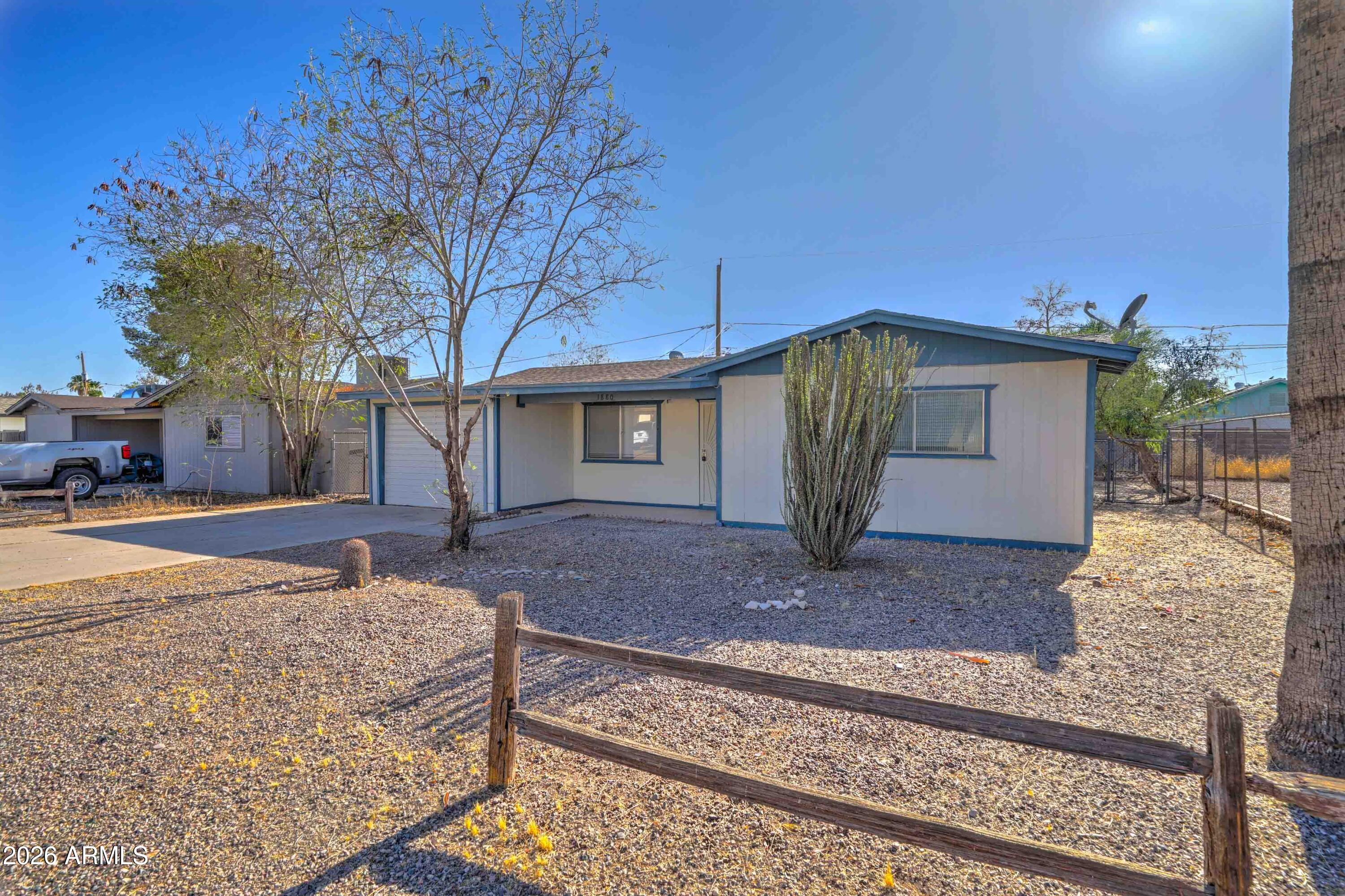 1880 S COCONINO Drive