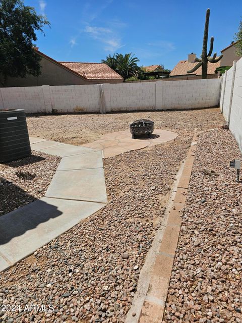 Single Family Residence in Phoenix AZ 16405 39TH Street 25.jpg