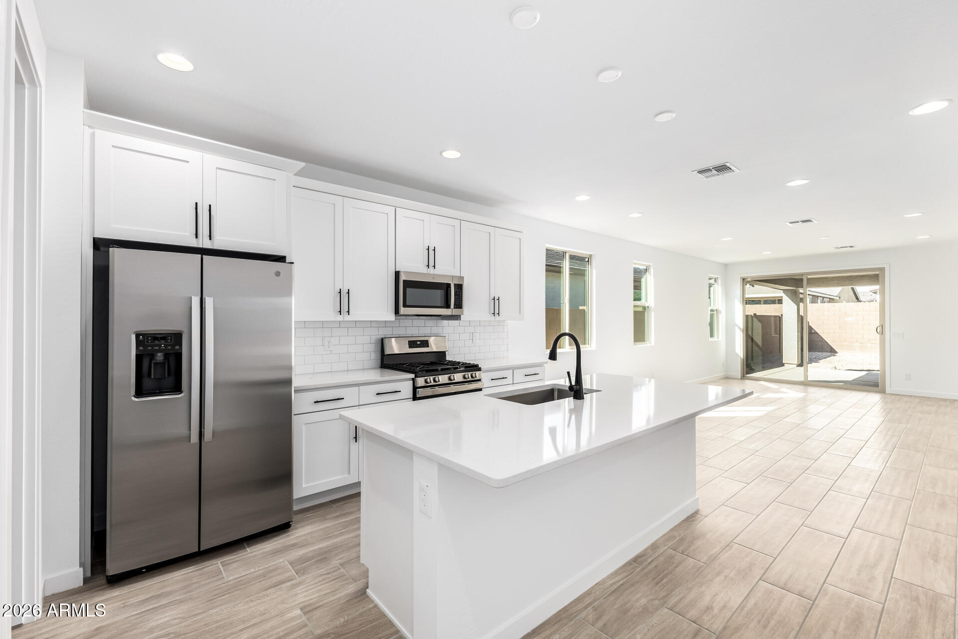 18218 W ELIZABETH Avenue