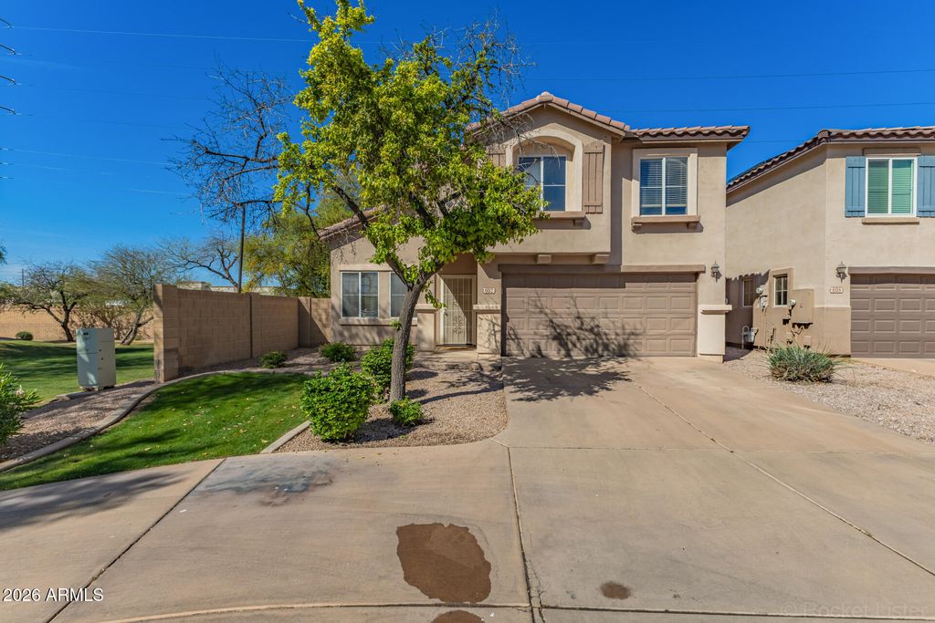 Photo of 602 E Colt Court, Chandler, AZ 85225 (MLS # 6997353)