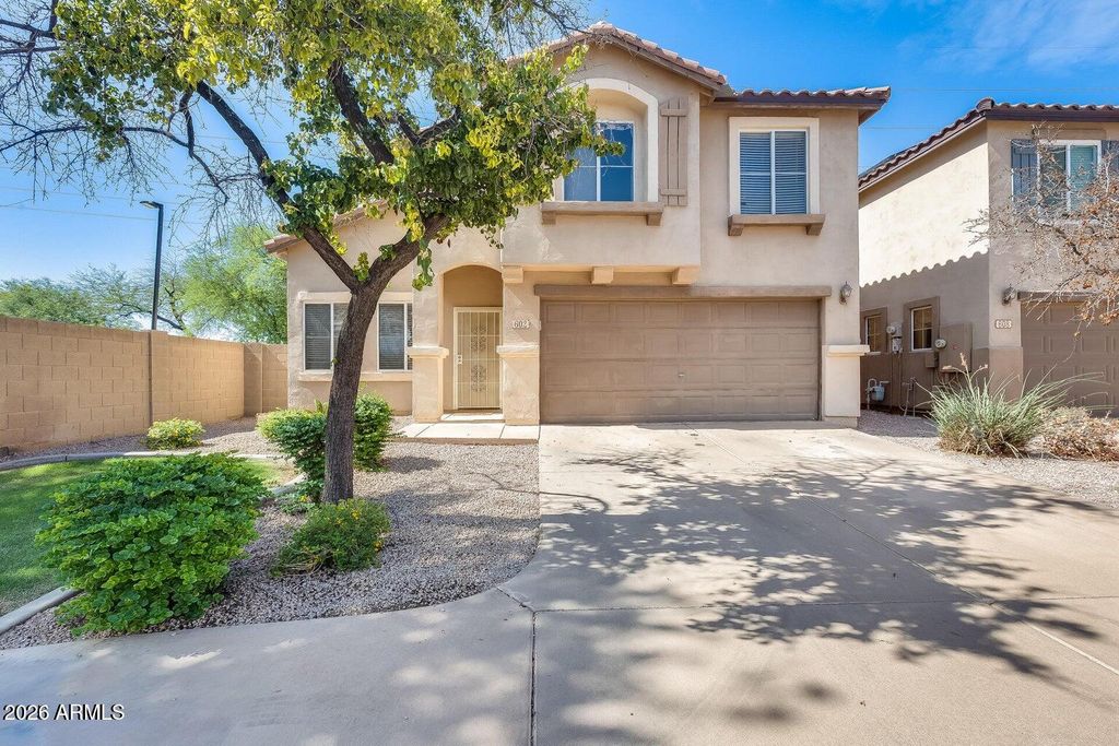 Photo of 602 E Colt Court, Chandler, AZ 85225 (MLS # 6997353)