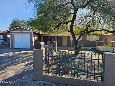 4721 W MONTEROSA Street Phoenix AZ 85031